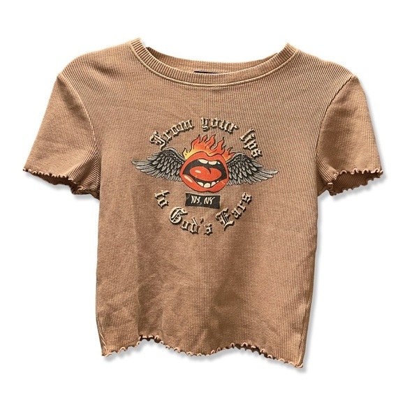 Forever 21 Tops - Forever 21 Tan Knitted graphic cropped tee | Tattoo Graphic | Small | NEW